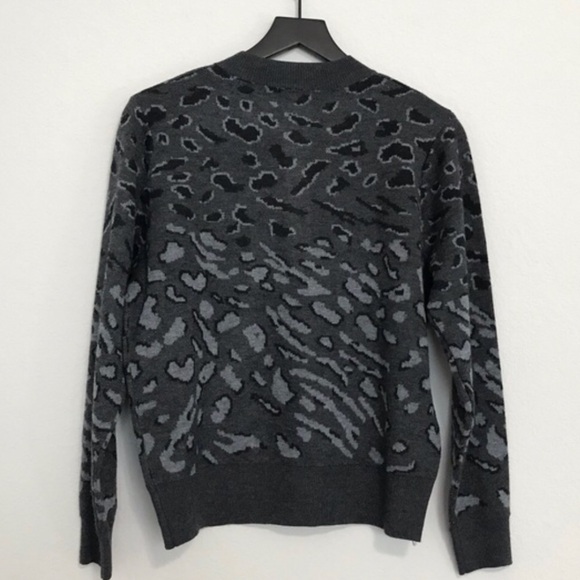 New! Heartloom Natalia Leopard Animal Print Henley Pullover Knit Wool Sweater - Picture 3 of 11